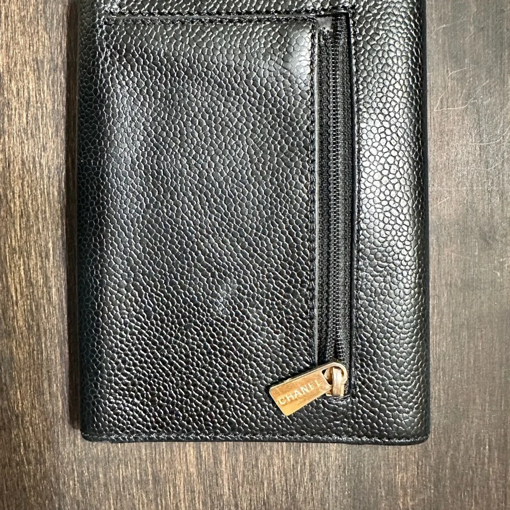 CHANEL Black Textured Leather Wallet